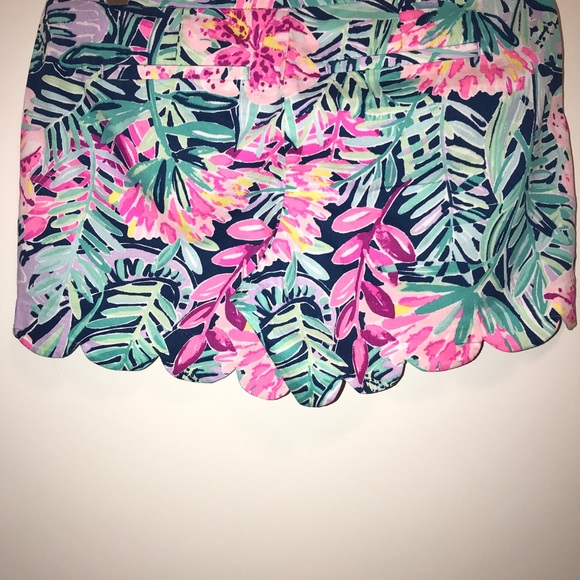 Lilly Pulitzer MAGNOLIA SCALLOP HEM SHORT-0 - Picture 7 of 8